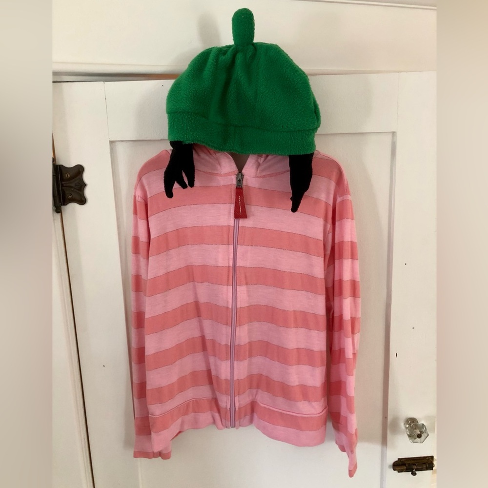 Sarah of “Sarah and Duck” costume